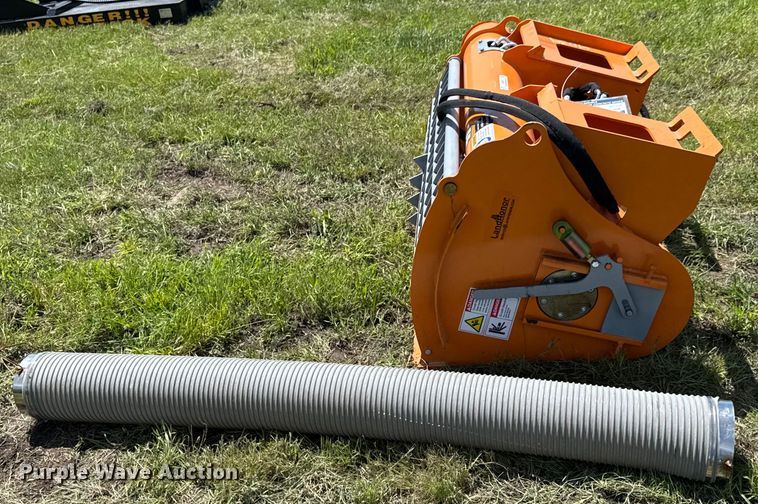 image for item DU9073 2024 LandHonor DCM-11-250G skid steer concrete mixer