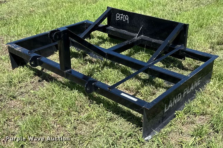 image for item DU9081 Skid steer land plane