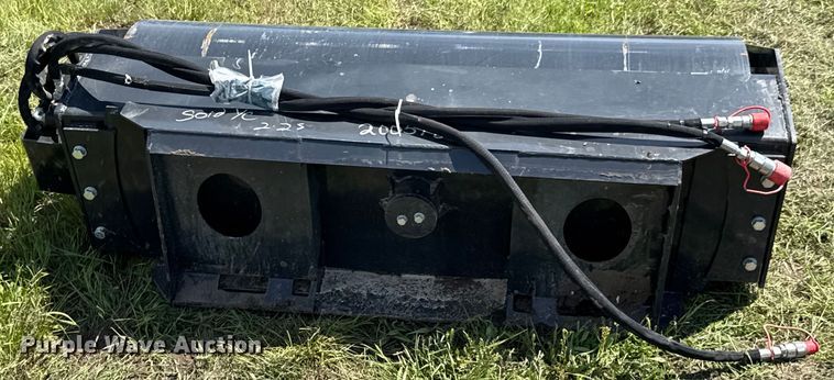 image for item DU9085 2024 Wolverine VR-11-66W skid steer roller