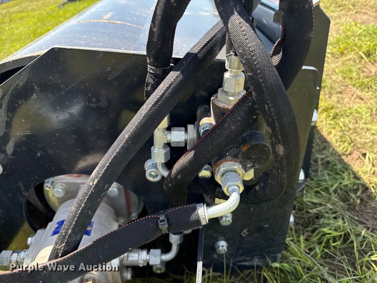 image for item DU9085 2024 Wolverine VR-11-66W skid steer roller