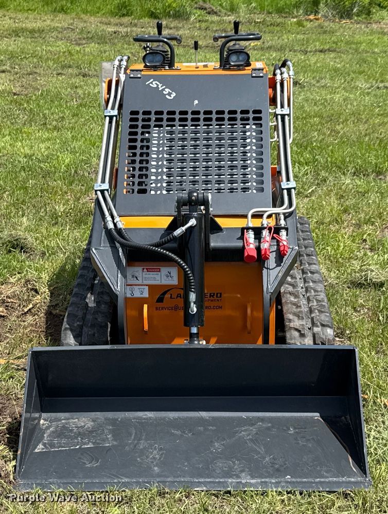 image for item DU9087 LandHero LDH-HT380 compact utility loader