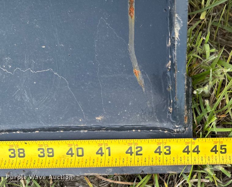 image for item DU9087 LandHero LDH-HT380 compact utility loader