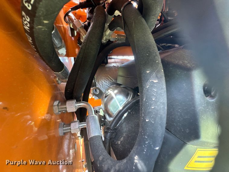 image for item DU9087 LandHero LDH-HT380 compact utility loader