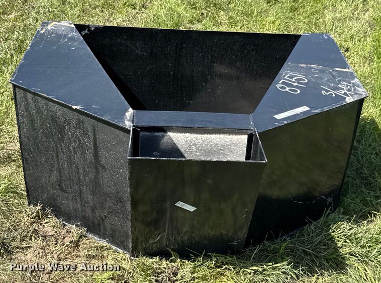 image for item DU9090 KC QT-CB-075 skid steer concrete bucket