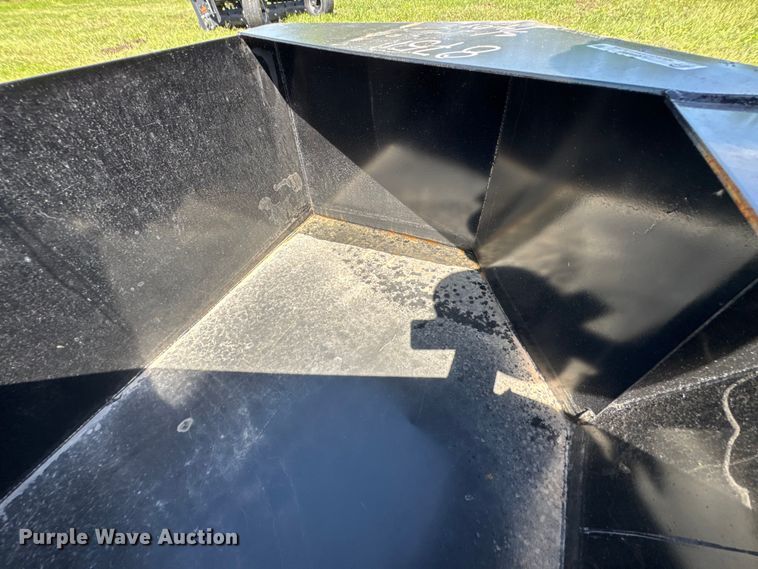 image for item DU9090 KC QT-CB-075 skid steer concrete bucket