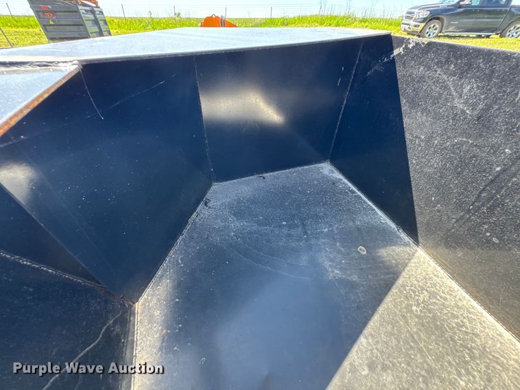 image for item DU9090 KC QT-CB-075 skid steer concrete bucket