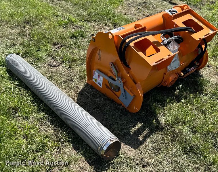 image for item DU9093 2024 LandHonor DCM-11-250G skid steer concrete mixer