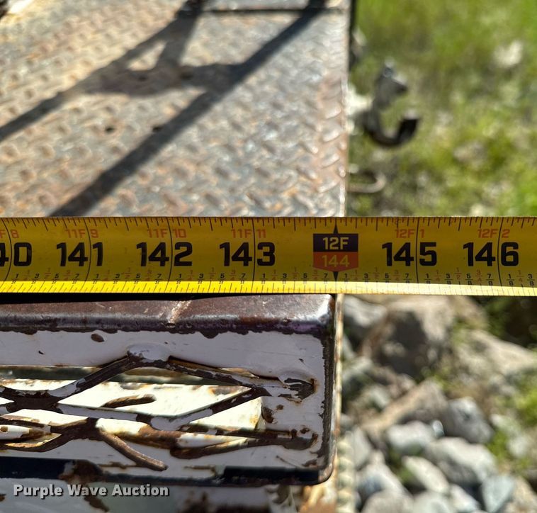 image for item DU9110 2010 International DuraStar 4400 digger derrick truck