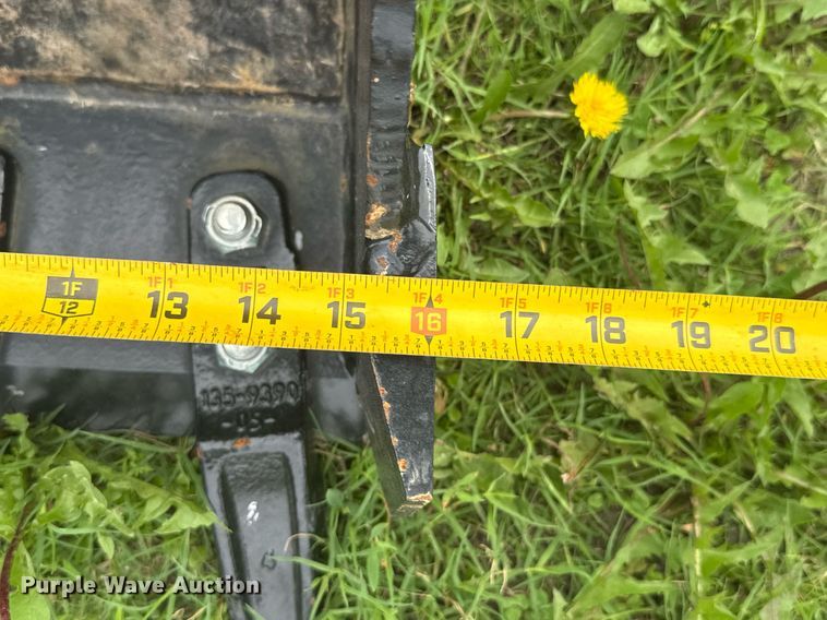 image for item DU9126 (3) Caterpillar mini excavator buckets