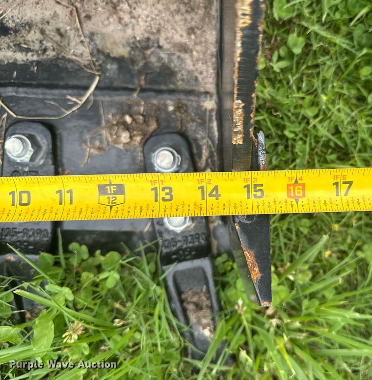 image for item DU9126 (3) Caterpillar mini excavator buckets