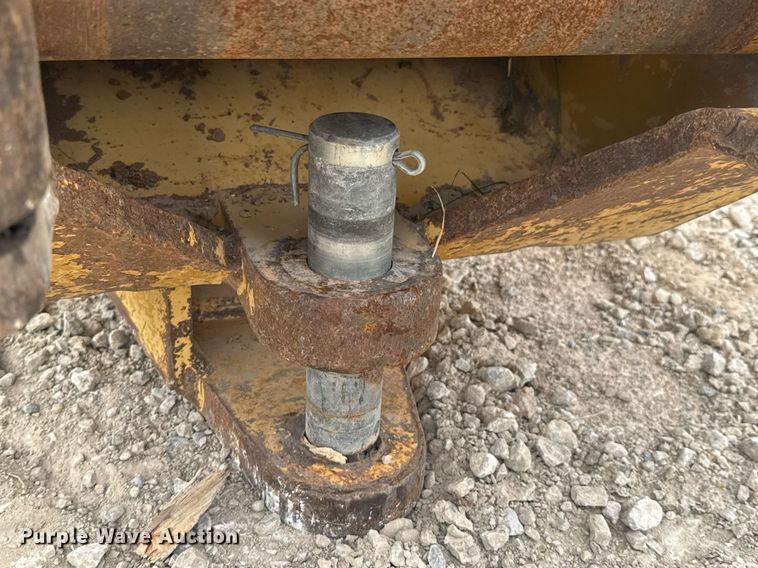 image for item DU9127 Caterpillar PA140-316V winch