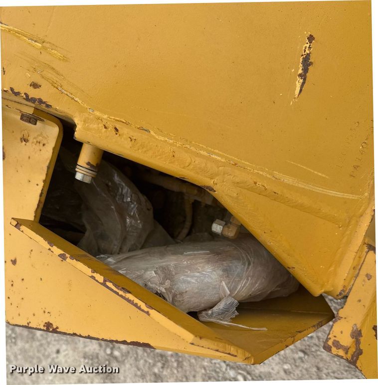 image for item DU9127 Caterpillar PA140-316V winch