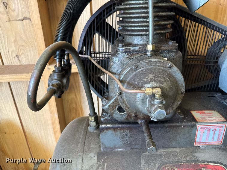 image for item DU9143 Dayton Speedaire 3Z198A air compressor
