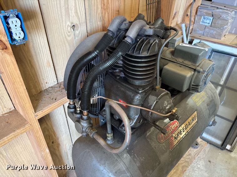 image for item DU9143 Dayton Speedaire 3Z198A air compressor
