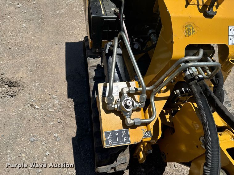 image for item DU9168 2022 Vermeer SPX25 vibratory cable plow