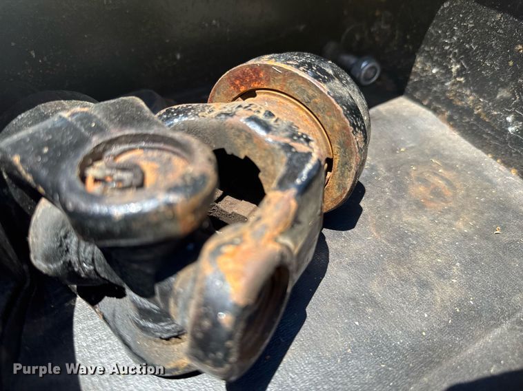 image for item DU9168 2022 Vermeer SPX25 vibratory cable plow