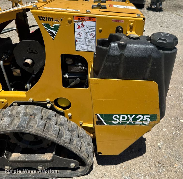 image for item DU9168 2022 Vermeer SPX25 vibratory cable plow