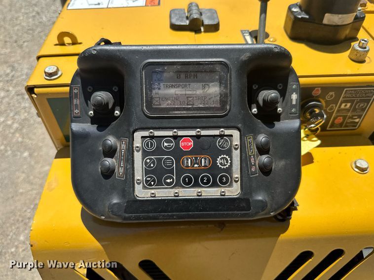 image for item DU9168 2022 Vermeer SPX25 vibratory cable plow