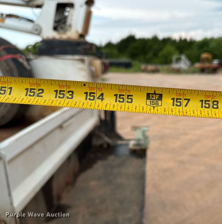 image for item DU9183 2008 GMC C5500 utility / service truck