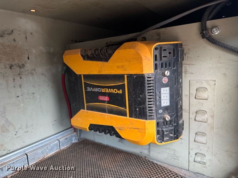 image for item DU9183 2008 GMC C5500 utility / service truck