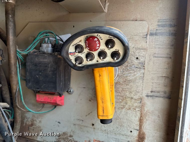 image for item DU9183 2008 GMC C5500 utility / service truck