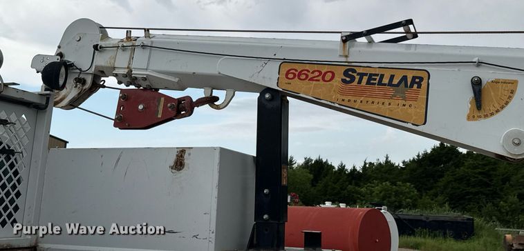 image for item DU9183 2008 GMC C5500 utility / service truck