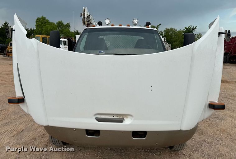 image for item DU9183 2008 GMC C5500 utility / service truck