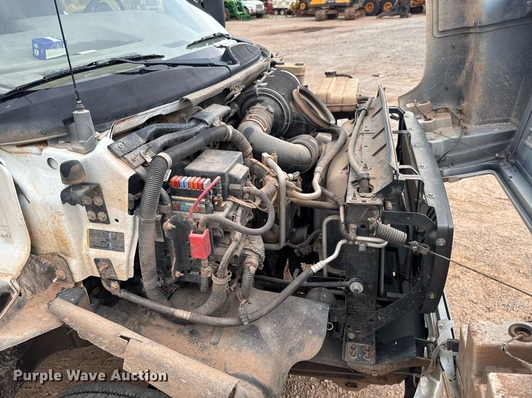 image for item DU9183 2008 GMC C5500 utility / service truck