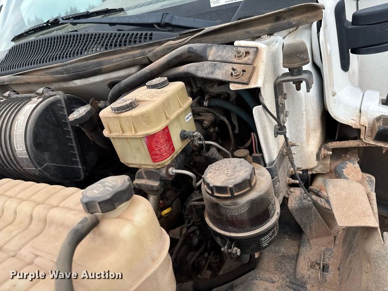 image for item DU9183 2008 GMC C5500 utility / service truck