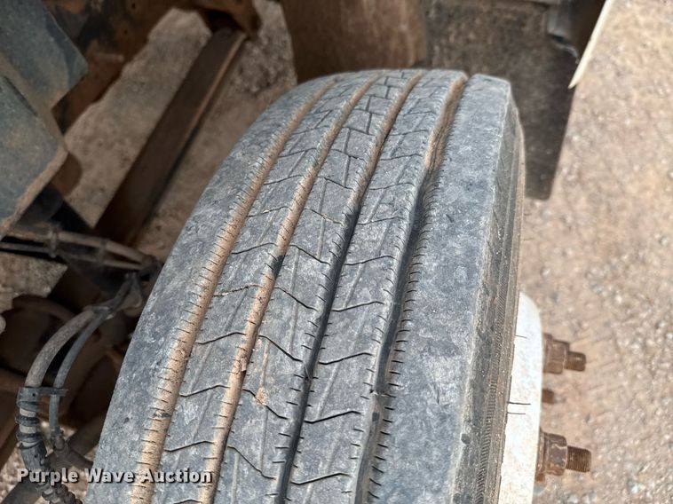 image for item DU9183 2008 GMC C5500 utility / service truck