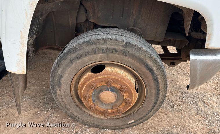 image for item DU9183 2008 GMC C5500 utility / service truck