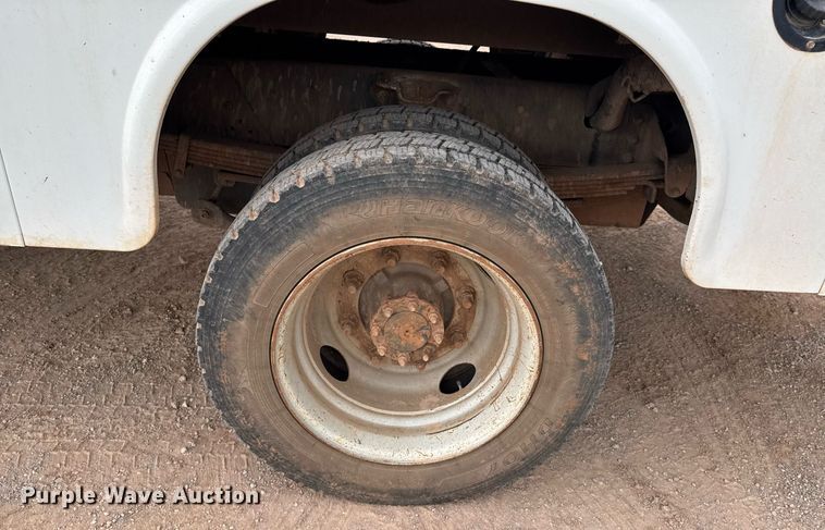 image for item DU9183 2008 GMC C5500 utility / service truck