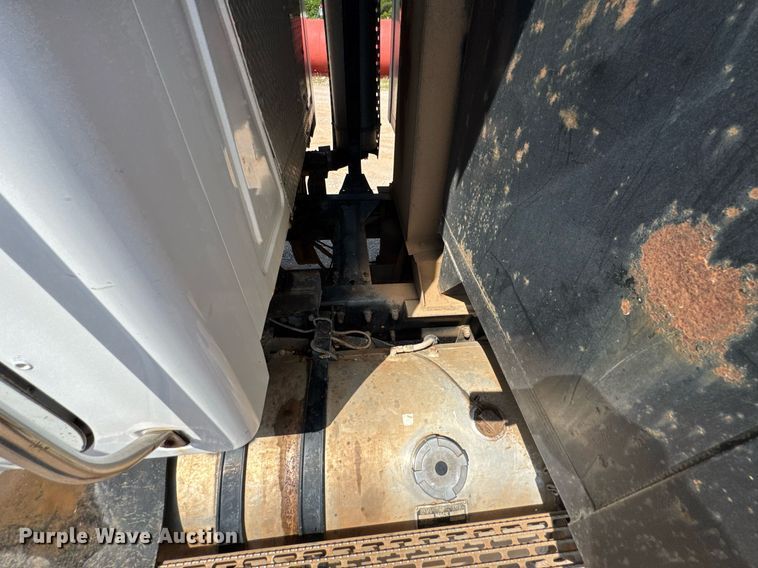 image for item DU9741 1992 Mack CH613 dump truck