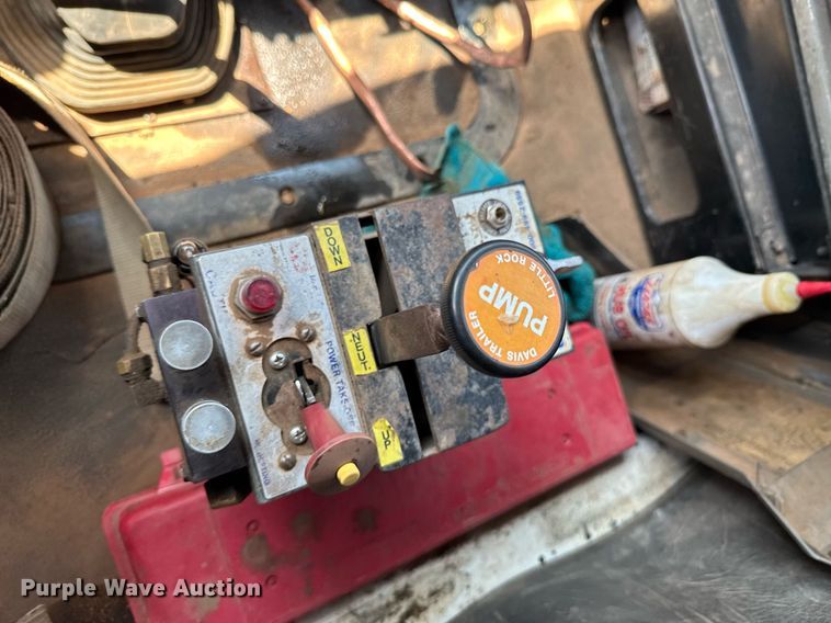 image for item DU9741 1992 Mack CH613 dump truck