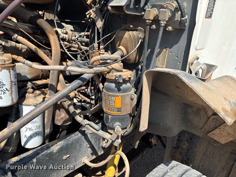 image for item DU9741 1992 Mack CH613 dump truck