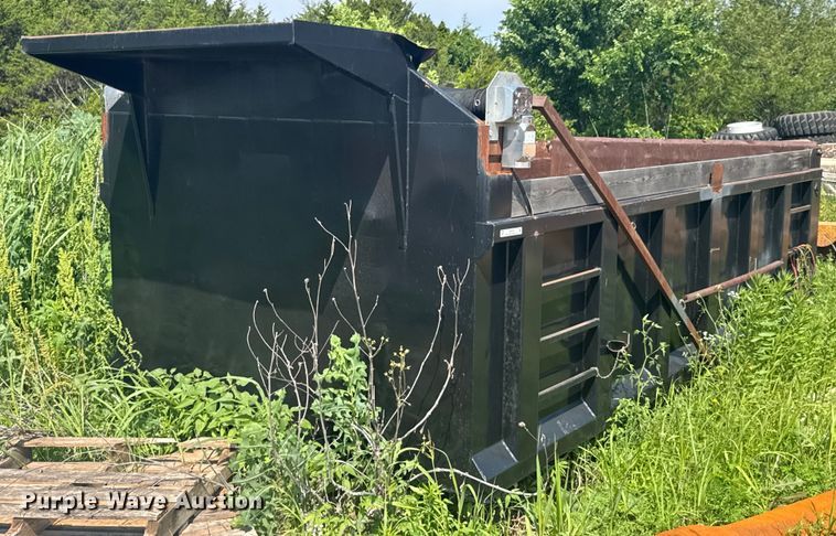 image for item DU9742 Dump bed