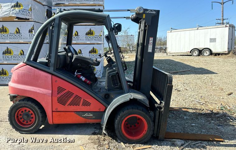 image for item DV1895 2016 Linde H40D EVO forklift