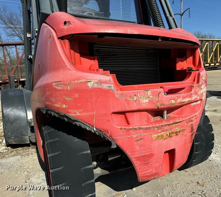 image for item DV1895 2016 Linde H40D EVO forklift