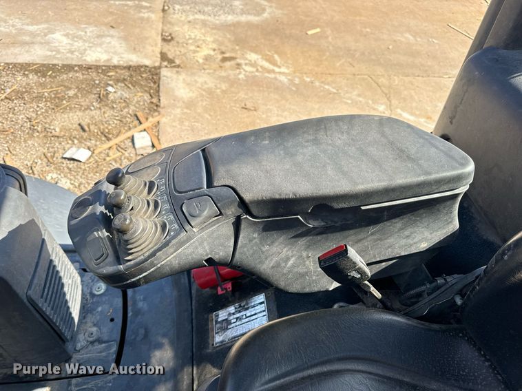 image for item DV1895 2016 Linde H40D EVO forklift