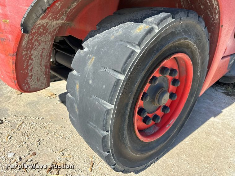 image for item DV1895 2016 Linde H40D EVO forklift