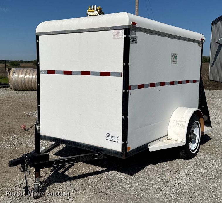 image for item DV2618 1994 Blair enclosed cargo trailer