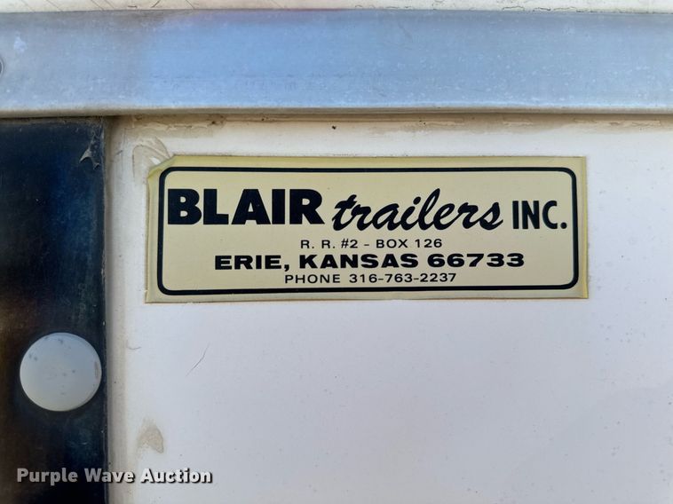image for item DV2618 1994 Blair enclosed cargo trailer