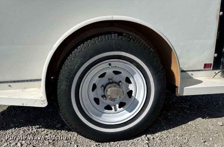 image for item DV2618 1994 Blair enclosed cargo trailer