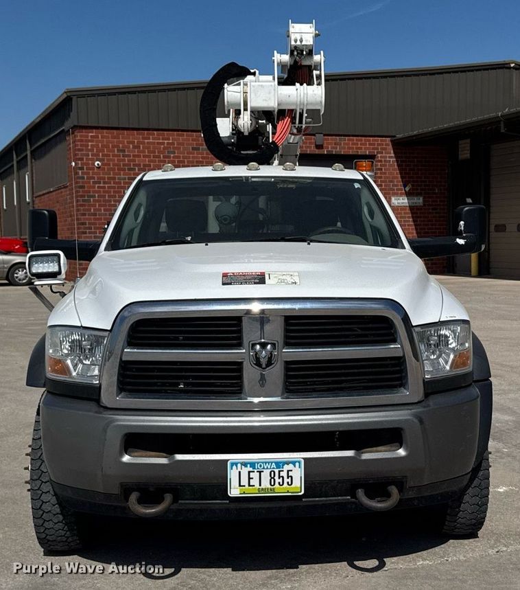 image for item DV2619 2011 Dodge Ram 5500HD crew cab bucket truck