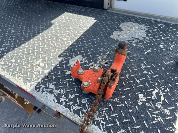 image for item DV2619 2011 Dodge Ram 5500HD crew cab bucket truck