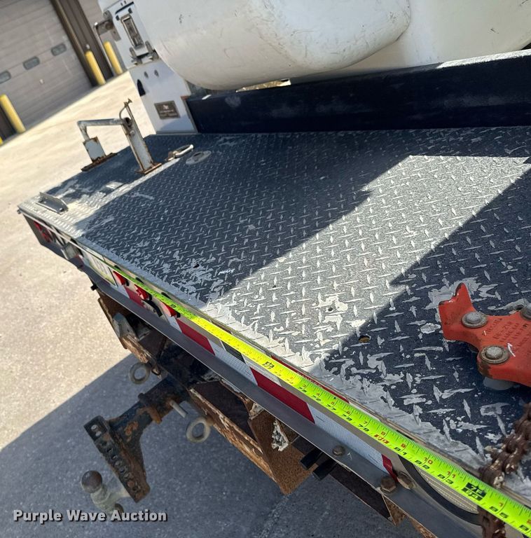 image for item DV2619 2011 Dodge Ram 5500HD crew cab bucket truck