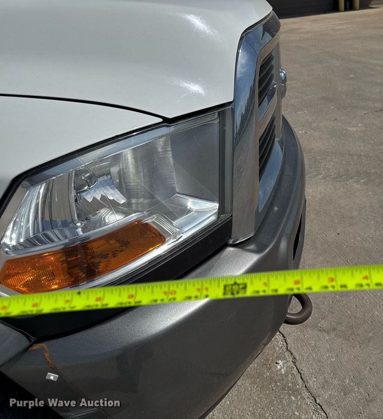 image for item DV2619 2011 Dodge Ram 5500HD crew cab bucket truck