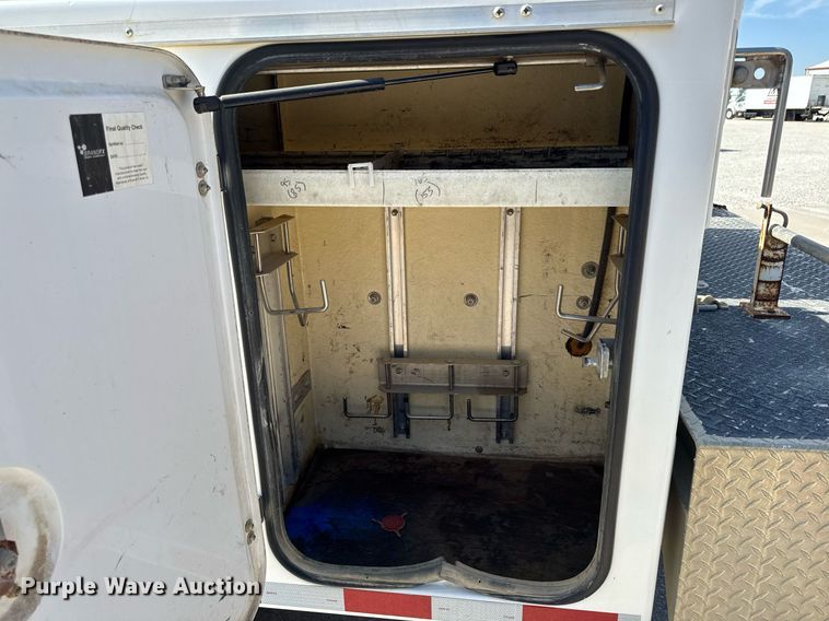 image for item DV2619 2011 Dodge Ram 5500HD crew cab bucket truck