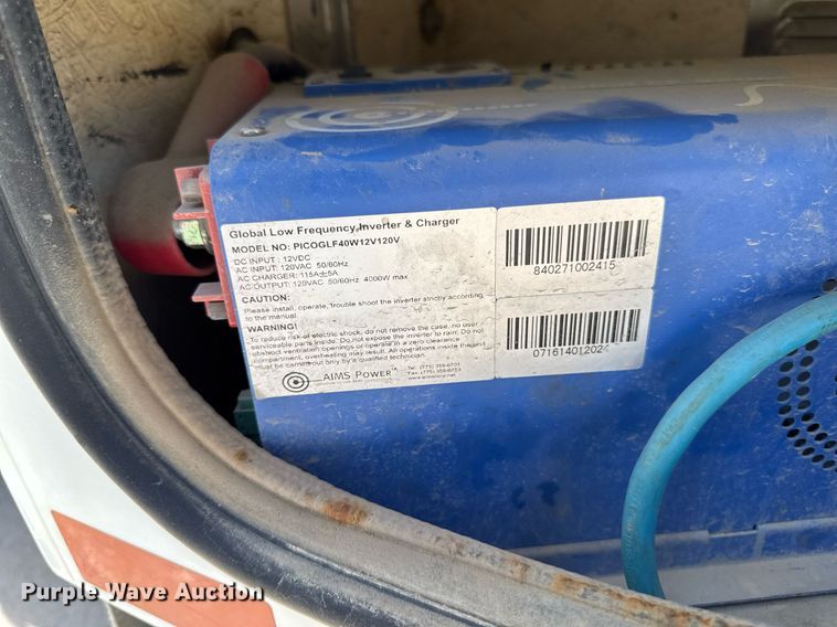 image for item DV2619 2011 Dodge Ram 5500HD crew cab bucket truck