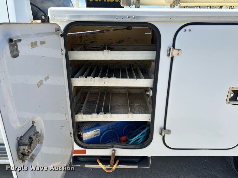 image for item DV2619 2011 Dodge Ram 5500HD crew cab bucket truck